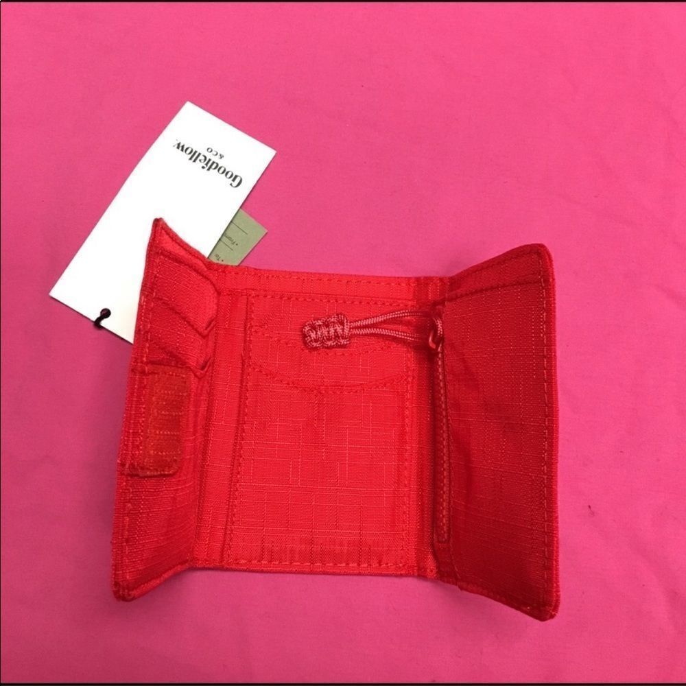 Goodfellow Men’s Hook & Loop Wallet. - Picture 3 of 5